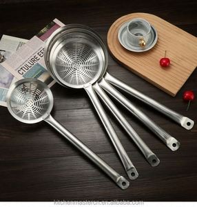 Cuillère écumoire en acier inoxydable de haute qualité pour la cuisson et la friture, ustensile de cuisine pour fondue et friture - Product Image 4