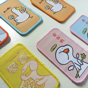 Toppe in Tessuto Twill Ecologiche Personalizzate con Motivo Cowgirl, Termoadesive con Ricamo e Adesivo o con Retro Cucibile - Product Image 3