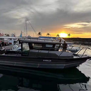 Yacht de sport de luxe de 9 m, <span class=keywords><strong>bateau</strong></span> de pêche en aluminium à pont ouvert, <span class=keywords><strong>moteur</strong></span> facile à utiliser avec <span class=keywords><strong>moteur</strong></span> hors-bord pour le divertissement - Product Image 1