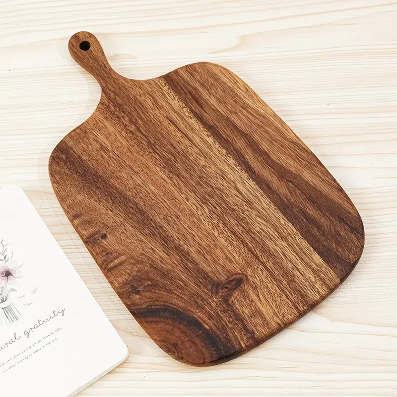 प्राकृतिक अनुकूलित लकड़ी के हैंडल के साथ काट बोर्ड प्लेट बरतन पिज्जा पनीर काटने बोर्ड