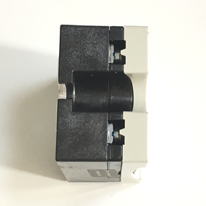 Mới đến ban đầu Carlo gavazzi trạng thái rắn tiếp sức rz3a60a55 3pst-no 42-440vac 55A nhựa tự động hóa công nghiệp trong kho - Product Image 3