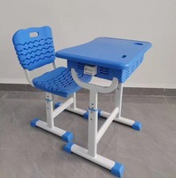 Ensemble de bureau et chaise d'école réglables avec design ergonomique pour mobilier de classe et usage scolaire