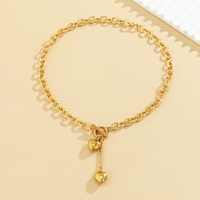 Collier Quotidien à Chaîne Épaisse avec Pendentif Cœur et Pompons pour Femme, Accessoire Tendance pour Dames, Bijou de Mode, Cadeau Féminin