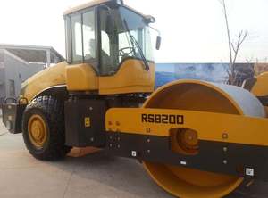 Rodillo Compactador de Carretera RS7220H de un Solo Tambor, Alto Rendimiento, con Certificación CE, en Oferta - Product Image 4