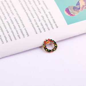 Pendentif couronne de Noël en alliage de zinc, breloques à thème pour la fabrication de bijoux DIY, accessoires cadeaux pour toutes occasions - Product Image 2