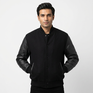 Veste universitaire noire avec manches en similicuir, col montant, style baseball unisexe pour homme, bordure côtelée boutonnée, option logo personnalisé, hiver - Product Image 1