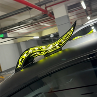 Lampe de toit LED RGB universelle pour voiture, clignotante, avec effets de freinage et d'avertissement, accessoire de modification extérieure, style cornes de dragon