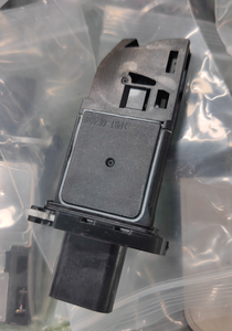 Sensore di Flusso d'Aria di Alta Qualità 8V21-12B579, Sensore MAF per <span class=keywords><strong>Ford</strong></span> <span class=keywords><strong>Transit</strong></span> - Product Image 4