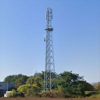 Tour de communication en treillis d'acier galvanisé à 4 poteaux de 35 mètres, conception de plateforme prête pour la co-localisation, partage de réseau 4G, résistance au vent fort