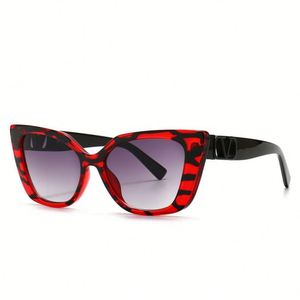 Nuevas Gafas de Sol de Moda Vintage 2020 para Hombre y Mujer, Montura Grande, Degradado, UV400, Ojo de Gato Negro - Product Image 4