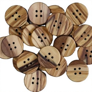 Botones de Madera Natural Pura de Lujo para Ropa y Accesorios, de Dos y Cuatro Agujeros, Artesanía Natural de Coco - Product Image 1
