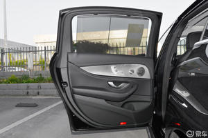 Pare-soleil rétractable de voiture de deuxième rangée pour rideaux personnalisés de véhicules de tourisme - Product Image 5