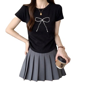 Top de Manga Corta de Seda Helada 2026 con Lazo y Cuello Redondo, Camiseta de Punto para Mujer - Product Image 2