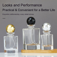 Flacon de parfum OEM de luxe 30 ml en verre épais, vide, rechargeable, avec pulvérisateur, sérigraphie, logo personnalisé, diffuseur de marque QF
