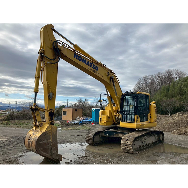 Komatsu PC228US Excavator - 22.8 Ton, 0-1000 Hours