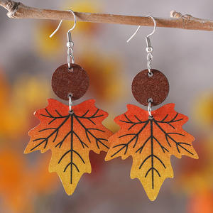 Pendientes de madera Gradación de Acción de Gracias Naranja Amarillo Arce Empalme Pendientes colgantes de doble cara para mujeres Uionen 1208 - Product Image 1