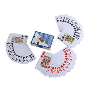 Naipes <span class=keywords><strong>de</strong></span> Póker Personalizables Negros con Efecto <span class=keywords><strong>Fantasma</strong></span> y Logotipo Personalizado - Papel Resistente para Entretenimiento Familiar y Uso Promocional - Product Image 3