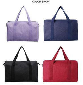 Sac de sport promotionnel personnalisé avec logo, grand format 17 pouces, pour voyage, gym, à porter à l'épaule ou à la main - Product Image 2