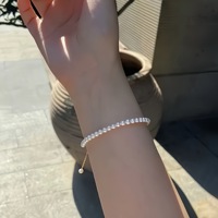 Bracelet délicat en argent 925 avec moissanite 4-5mm, perles d'eau douce naturelles à l'éclat intense, incontournable pour superposer, presque parfait, best-seller