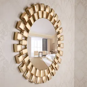 Espelho grande dourado antigo, sala de estar, luxo, espelho guarda-sol, decoração de casa, espelho de parede