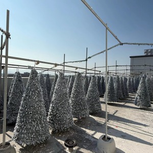 Árbol de Navidad Plegable Tipo <span class=keywords><strong>Pagoda</strong></span> con Nieve Artificial, Pino Artificial Retráctil con Luces LED, Diseño Ecológico, Decoración Navideña para Hogar y Oficina - Product Image 4