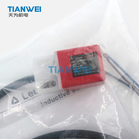 Capteur de proximité inductif LEUZE IS 122PP/4NC-5E0, distance de détection nominale de 5 mm, sortie NC PNP 10-30 VDC, câble PVC de 2 m, IP67