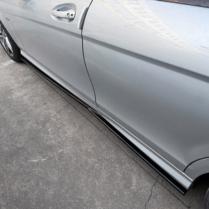 Mercedes-Benz C-Class W204 Side Skirts Piano Black Carbon Fiber Texture ABS Body Kit Modification - Product Image 3