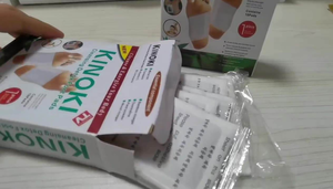 Patchs Détoxifiants Naturels aux Herbes pour les Pieds – Pour un Sommeil Amélioré et une Détoxification Corporelle Profonde - Product Image 6