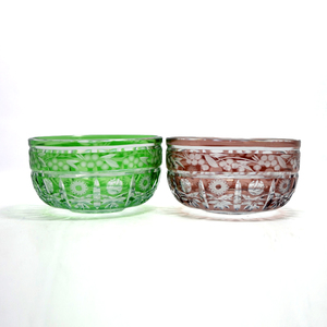 Edo Kiriko Tasse à thé en verre coloré sculpté Bol à saké japonais - Product Image 2