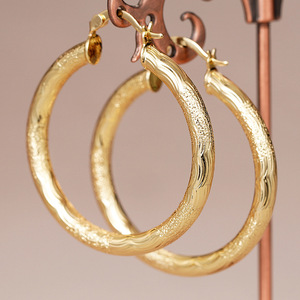 Women's Wave Texture Hoop Ear Cuff French Style Fashion Jewelry Earrings - Product Image 1