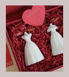 Venta al por mayor decoración del hogar boda elegante vestido forma vela logotipo privado personalización fragancia terapia vela perfumada para <span class=keywords><strong>GIF</strong></span> - Product Image 1