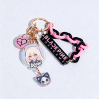 Llavero acrílico personalizado con múltiples dijes y cadena de eslabones rosa y negra, colgante de ídolo Kpop, envío rápido, MOQ bajo, arte personalizado
