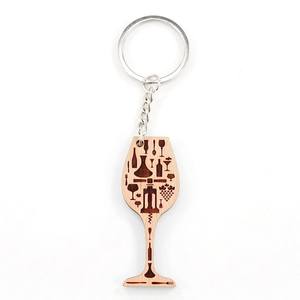 แจกของขวัญเหตุการณ์สําหรับกระเป๋าเป้สะพายหลังลูกค้ากระเป๋าถือตกแต่ง Hotsale พวงกุญแจไม้แก้วไวน์พวงกุญแจไม้ - Product Image 1