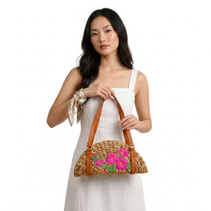 กระเป๋า MILA BAG กระเป๋าสะพายทอมือจากผักตบชวา พร้อมตกแต่งด้วยเชือกถักแบบมาคราเม่ กระเป๋าถือสะพายไหล่แบบทอธรรมชาติ เป็นมิตรกับสิ่งแวดล้อม กระเป๋าช้อปปิ้งชายหาดสไตล์โบโฮ - Product Image 3