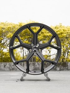 Nouvelles jantes en alliage d'aluminium forgé <span class=keywords><strong>YEO</strong></span> 6*5.5 17 pouces pour SUV tout-terrain, robustes, certifiées TUV, garantie 5 ans, MOQ 4 pièces, OEM - Product Image 5