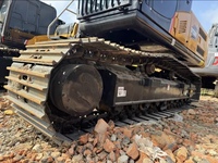 Excavatrice sur chenilles hydraulique Sany SY235C d'occasion, 24 tonnes |   Modèle 2024 |   Moteur ISUZU, pompe Kawasaki |   Seau de 1,1 m |   Exploitation minière