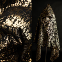 Vente en gros de tissu jacquard métallisé noir et or tissu ondulé tissu brocart à motifs irréguliers pour robe de créateur