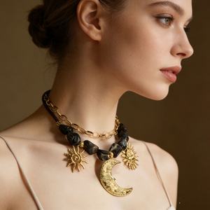 Nuovo Stile di Collana per Donna con Ciondolo a Forma di Sole e <span class=keywords><strong>Luna</strong></span> in Pietra Naturale, Placcato Oro 18K PVD in Acciaio Inossidabile - Product Image 3