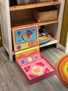 Tiragraffi per Gatti Pieghevole Regolabile in Cartone Ecologico con Montaggio Facile - Product Image 1