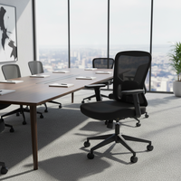 Chaise de bureau exécutive ergonomique minimaliste confortable avec dossier en maille, accoudoirs et appuie-tête réglables, roulettes pivotantes