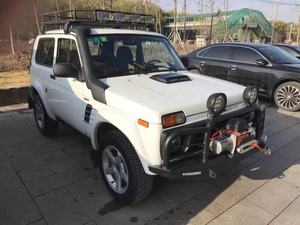 Plongée de voiture pour <span class=keywords><strong>Lada</strong></span> <span class=keywords><strong>Niva</strong></span>, version russe 4x4, <span class=keywords><strong>accessoires</strong></span> complets - Product Image 6