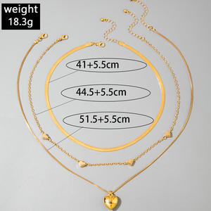 <span class=keywords><strong>2026</strong></span> Yeni Moda Kalp Üç Katmanlı Moda Kolye Takı Katmanlı Gerdanlıklar Zincirler Kolyeler - Product Image 4