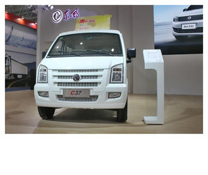 Mini <span class=keywords><strong>furgonetas</strong></span> económicas chinas Dongfeng C37 Euro 5 gasolina MPV <span class=keywords><strong>9</strong></span> asientos <span class=keywords><strong>furgonetas</strong></span> <span class=keywords><strong>de</strong></span> pasajeros <span class=keywords><strong>a</strong></span> la venta - Product Image 1