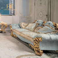 Lit royal en teck de qualité supérieure et commode française de luxe Meubles de chambre à coucher en or antique en bois massif personnalisés pour la maison ou la villa