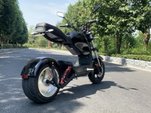 Scooter M11 para Adultos, Motocicleta Eléctrica - Product Image 2