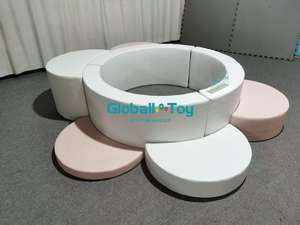 Équipement de jeu souple sur le thème de l'or et du brun, fosse à balles ronde avec escaliers, fosse à balles fleurie pour enfants - Product Image 4