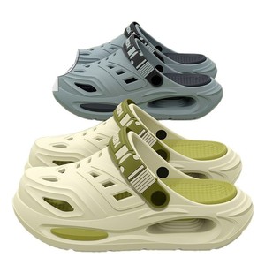 Sandales perforées respirantes pour hommes, semelle extérieure en EVA, antidérapantes, semelle épaisse, chaussures d'été pour la plage en plein air, bout fermé, confortables - Product Image 1