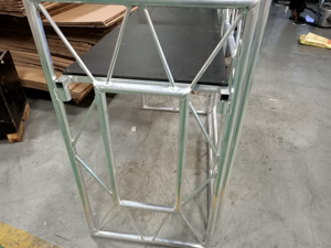 <span class=keywords><strong>Table</strong></span> <span class=keywords><strong>DJ</strong></span> Professionnelle <span class=keywords><strong>de</strong></span> Scène pour Événements en Extérieur, Conception <span class=keywords><strong>de</strong></span> Qualité - Product Image 3