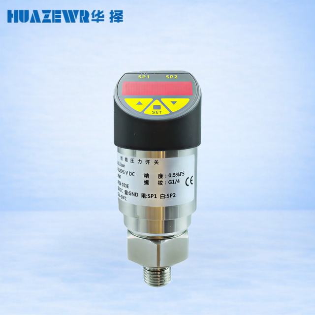 Digital Electronic Pressure Switch IP65 Protection 24V DC Power Supply 4-20mA Transmission Output LED Pressure Display