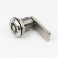 Serrure à came à quart de tour en acier inoxydable IP65 pour train et bus, loquet AISI316 EMKA, cylindre de serrure à came à compression C3-1548, entraxe de 50 mm
